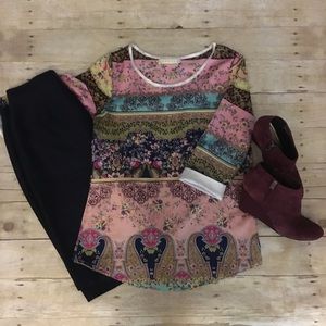 Beatutiful Floral Blouse